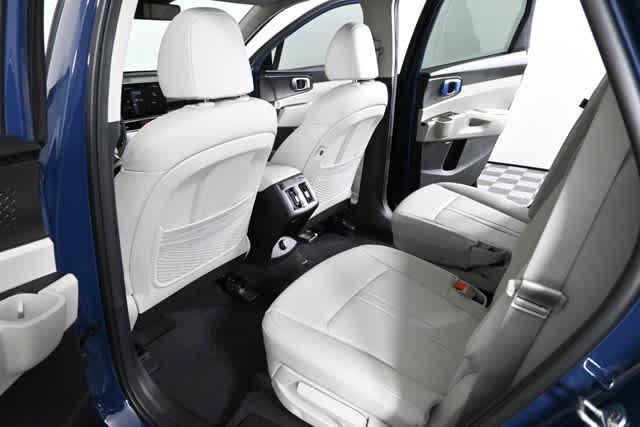 new 2026 Kia Sorento car, priced at $39,122