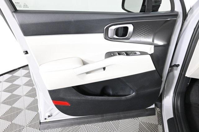 new 2026 Kia Sorento car, priced at $38,110