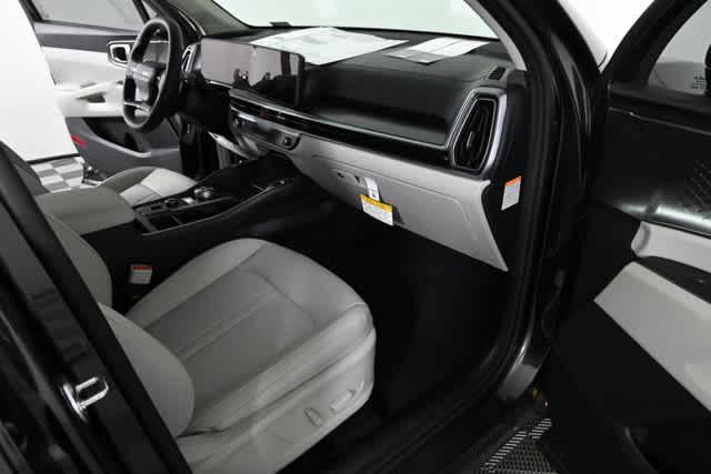 new 2026 Kia Sorento Hybrid car, priced at $39,080