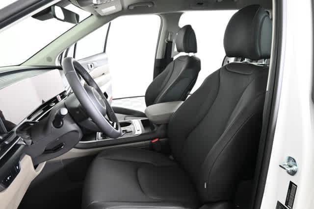 new 2026 Kia Carnival car, priced at $41,740