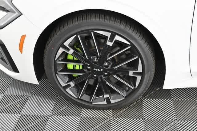 new 2026 Kia K5 car, priced at $33,048
