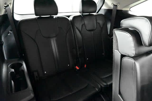 new 2026 Kia Sorento car, priced at $36,619