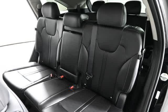 new 2026 Kia Sorento car, priced at $36,588