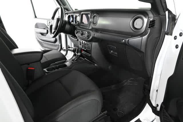 used 2022 Jeep Gladiator car, priced at $28,964