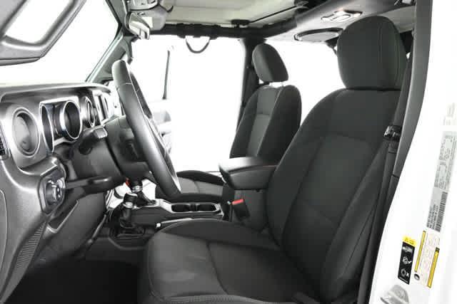 used 2022 Jeep Gladiator car, priced at $28,964