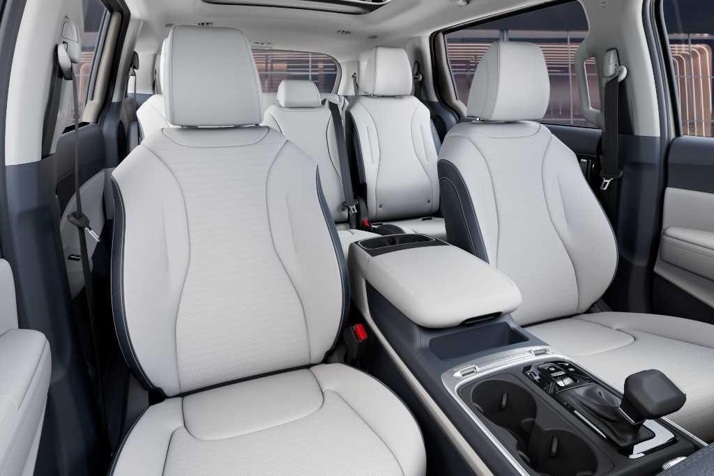 new 2026 Kia Carnival car, priced at $53,065