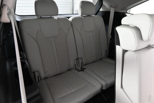 new 2026 Kia Sorento car, priced at $35,164