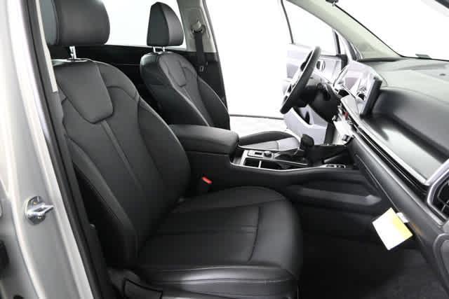 new 2026 Kia Sorento car, priced at $35,429