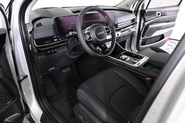 new 2026 Kia Carnival Hybrid car, priced at $51,794