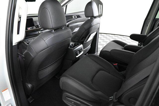 new 2026 Kia Carnival Hybrid car, priced at $51,794