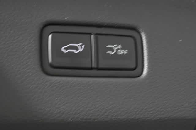 new 2026 Kia Carnival Hybrid car, priced at $45,033
