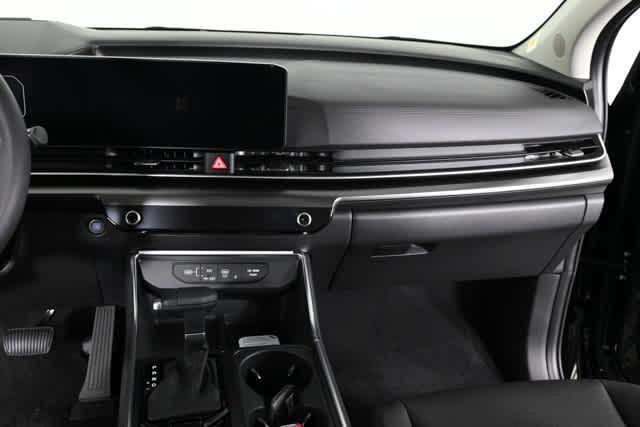 new 2026 Kia Carnival car, priced at $52,913