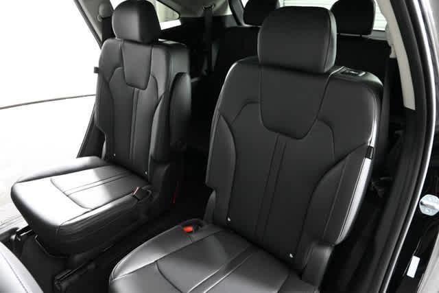 new 2026 Kia Sorento car, priced at $42,136