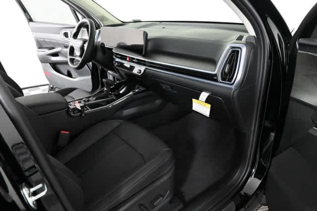 new 2026 Kia Sorento car, priced at $42,136