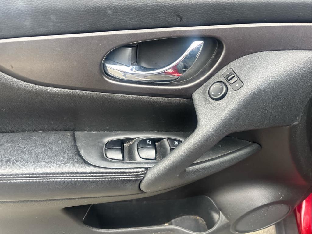 used 2016 Nissan Rogue car, priced at $9,995