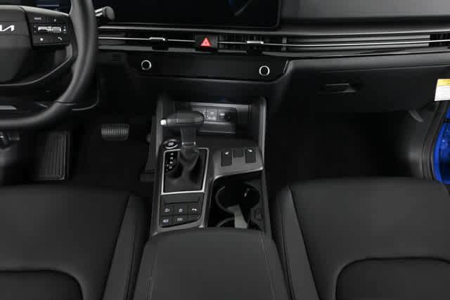 new 2026 Kia Sportage car, priced at $33,177