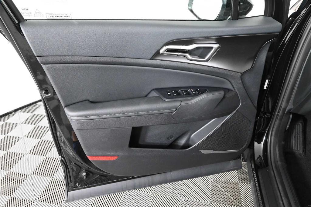 new 2026 Kia Sportage Hybrid car, priced at $36,450