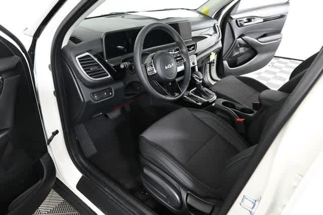 new 2026 Kia Seltos car, priced at $28,061
