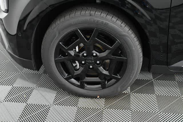 new 2026 Kia Carnival Hybrid car, priced at $51,810