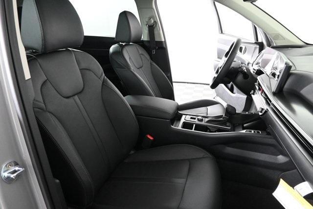 new 2026 Kia Sorento car, priced at $38,280