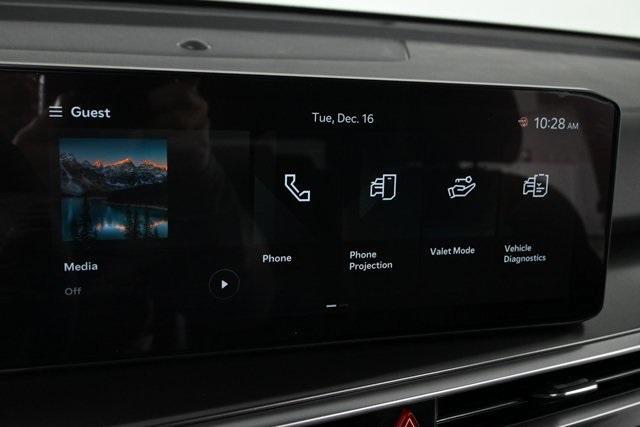 new 2026 Kia Sorento car, priced at $38,280