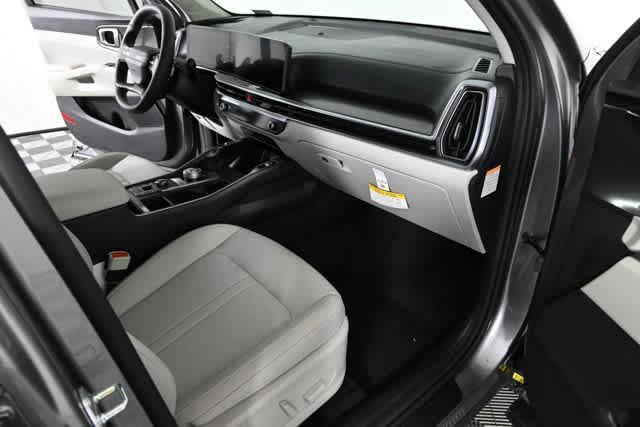 new 2026 Kia Sorento Hybrid car, priced at $36,573