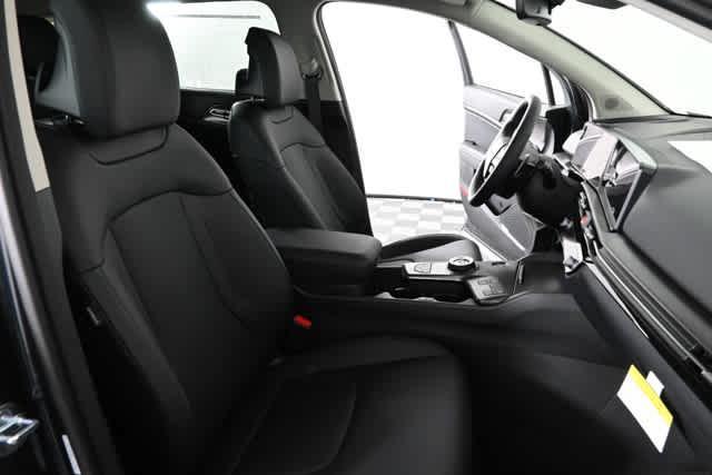 new 2026 Kia Sportage Hybrid car, priced at $35,337