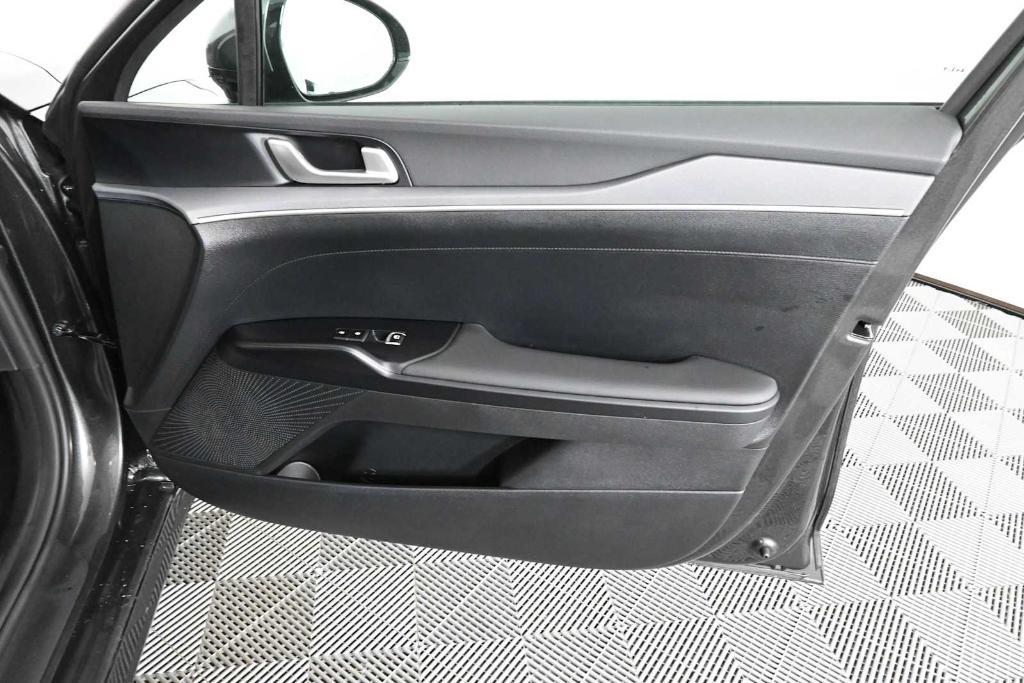 new 2026 Kia K5 car, priced at $29,277