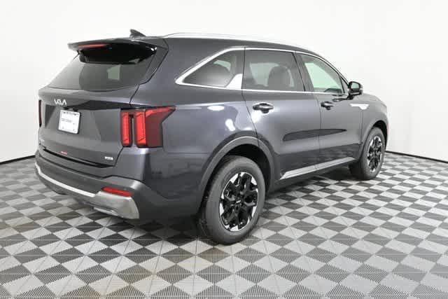 new 2025 Kia Sorento car, priced at $35,232