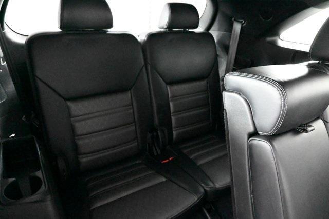 used 2019 Kia Sorento car, priced at $24,912