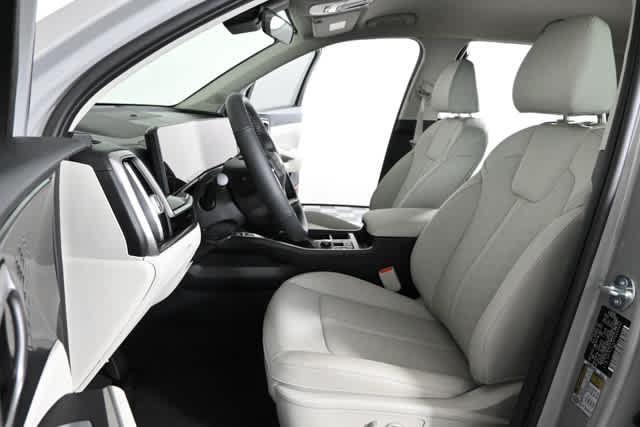 new 2026 Kia Sorento car, priced at $36,434