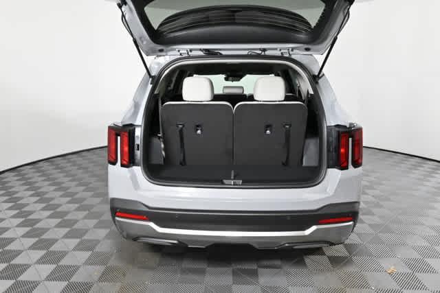 new 2026 Kia Sorento car, priced at $36,434