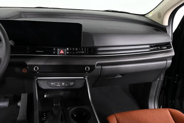 new 2026 Kia Carnival car, priced at $42,123