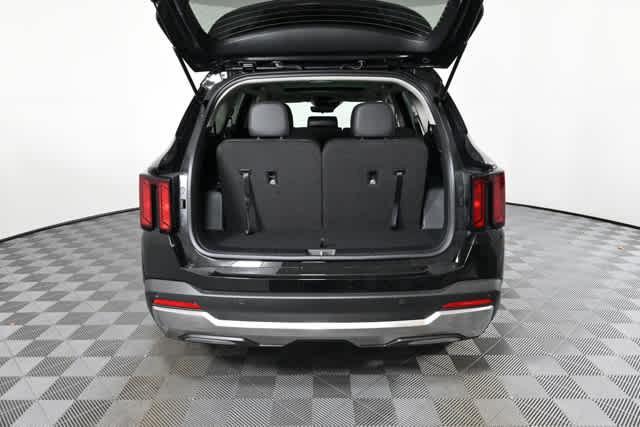 new 2026 Kia Sorento car, priced at $35,887