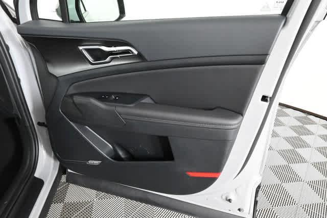 new 2026 Kia Sportage car, priced at $40,194
