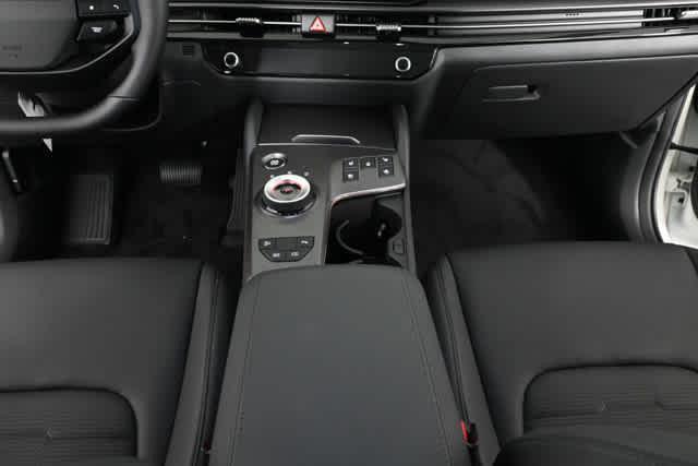 new 2026 Kia Sportage Hybrid car, priced at $42,405