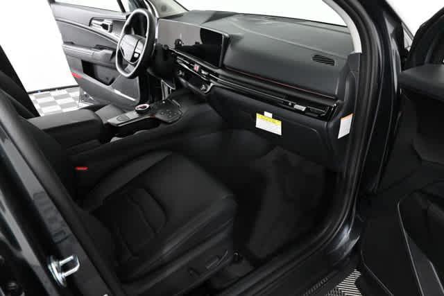 new 2026 Kia Sportage Hybrid car, priced at $40,647