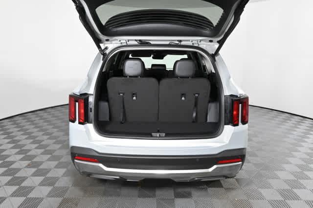 new 2026 Kia Sorento car, priced at $37,743