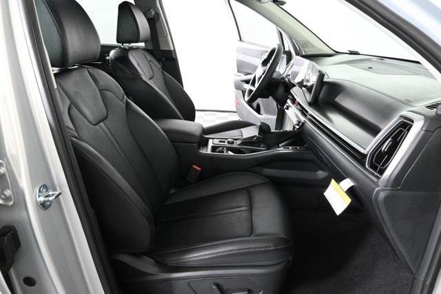 new 2026 Kia Sorento car, priced at $40,335