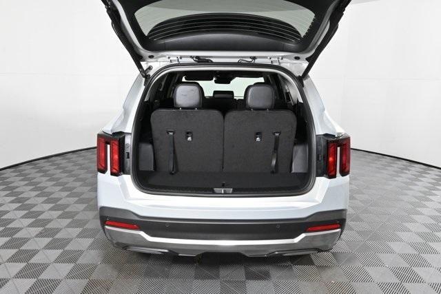 new 2026 Kia Sorento car, priced at $40,335