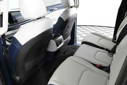 new 2026 Kia Carnival Hybrid car, priced at $50,300