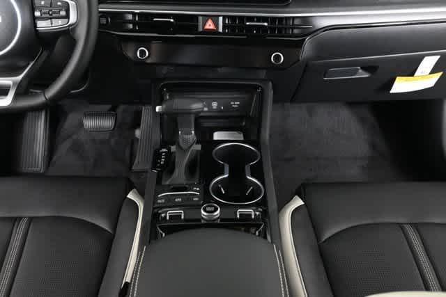 new 2026 Kia K5 car, priced at $30,470