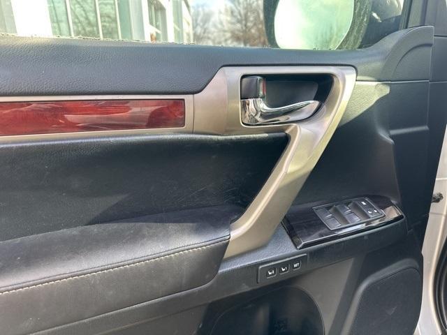 used 2010 Lexus GX 460 car, priced at $15,998