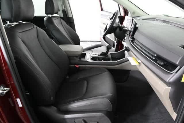 new 2026 Kia Carnival car, priced at $45,445