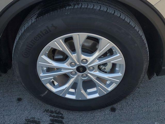 used 2023 Ford Escape car, priced at $24,361