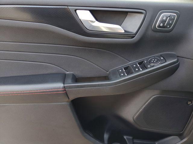 used 2022 Ford Escape car, priced at $25,115