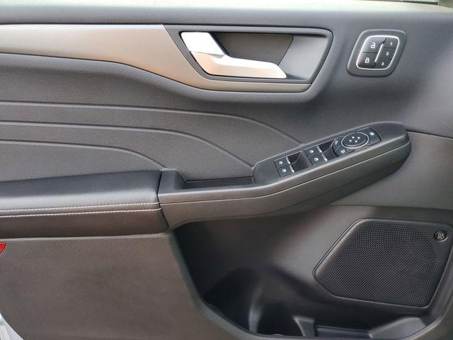 used 2023 Ford Escape car, priced at $24,257