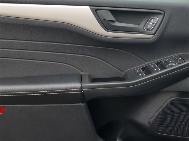 used 2022 Ford Escape car, priced at $21,500