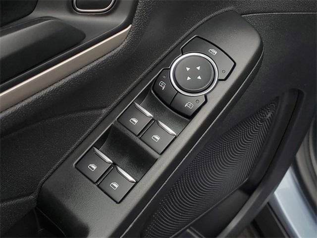 used 2022 Ford Escape car, priced at $21,500