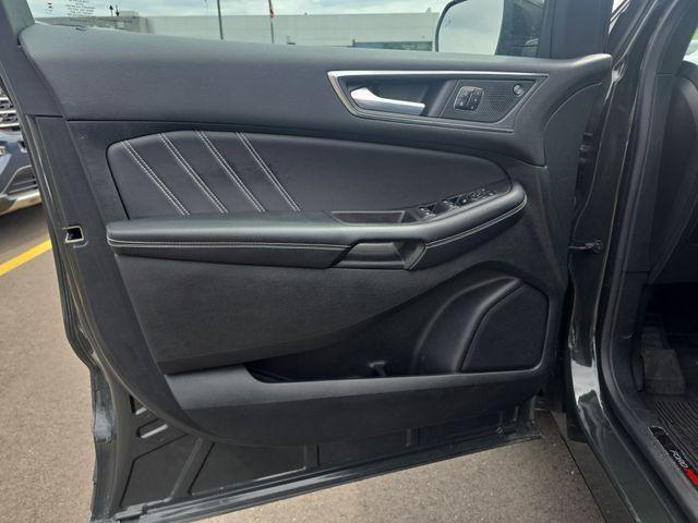 used 2023 Ford Edge car, priced at $33,459